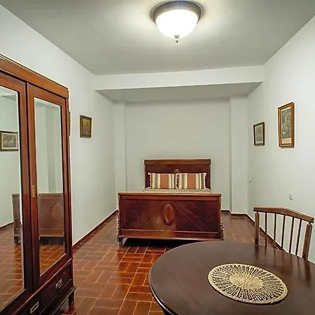 Hotel apartamentowy Cc *