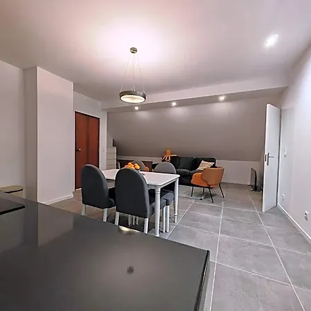 Hotel apartamentowy Cc *
