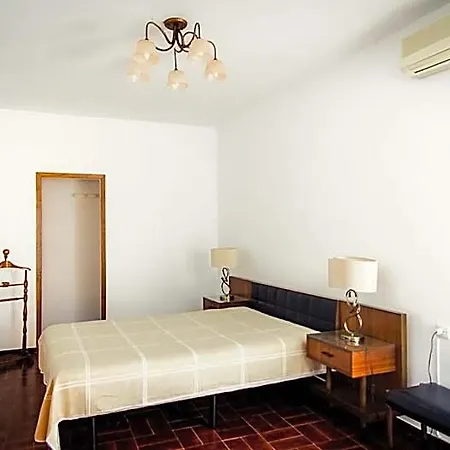 Hotel apartamentowy Cc Pego