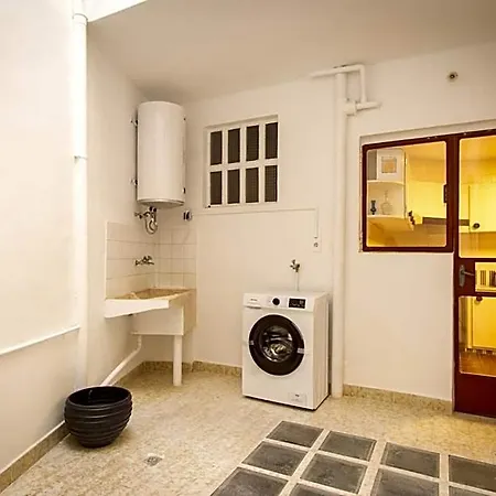 Hotel apartamentowy Cc